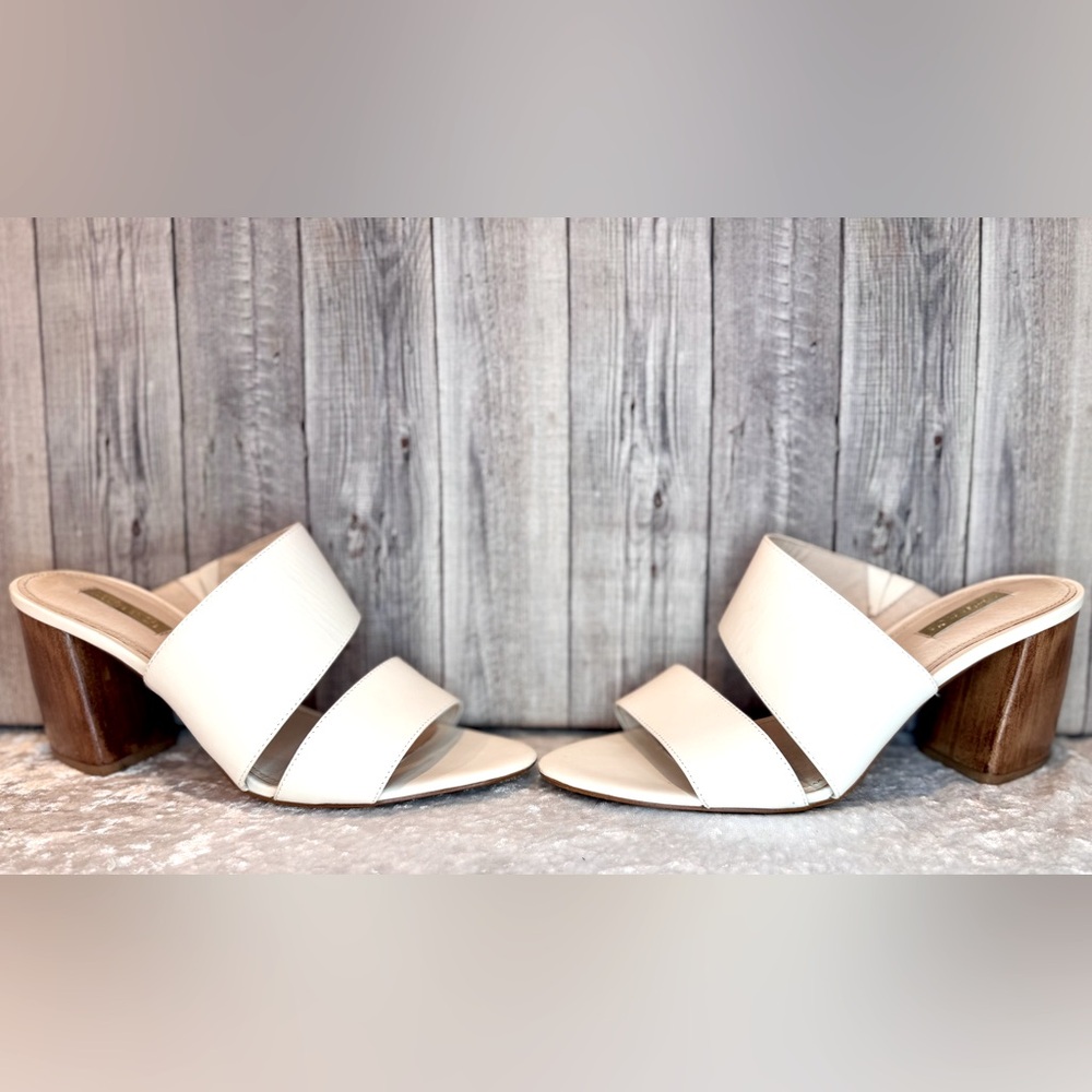 Louise et Cie KAPA White Sandals Size 9.